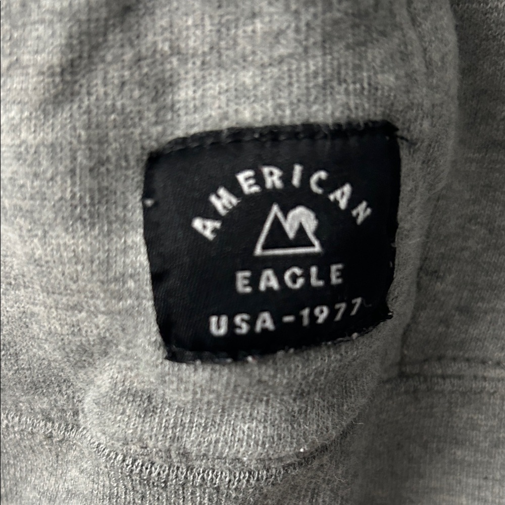 AMERICAN EAGLE Outfitters Gray Crewneck Sweater - Picture 2 of 4